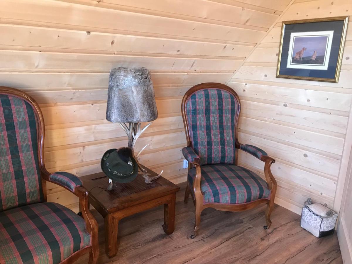 Dartmoor Cottage Steninge Екстериор снимка